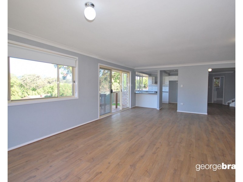 6 Tamarisk Place, Wyoming NSW 2250