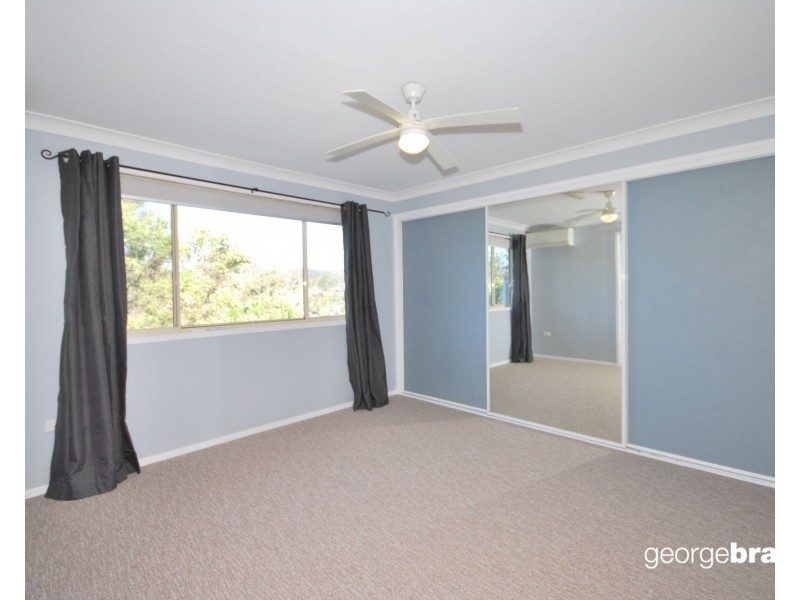 6 Tamarisk Place, Wyoming NSW 2250