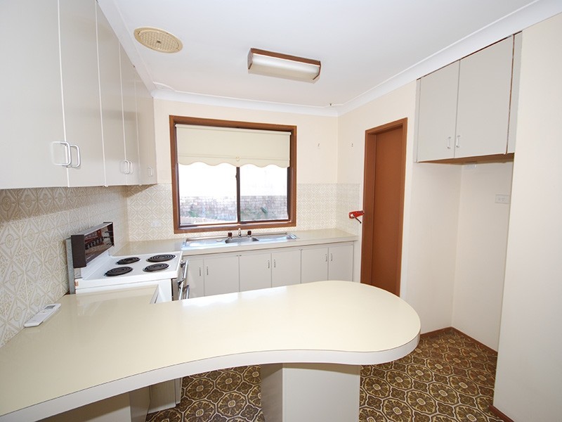 9 Narooma Road, Niagara Park NSW 2250