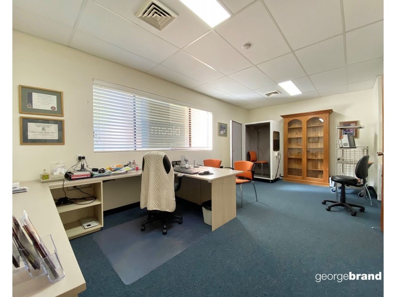 2/133 Erina Street East, Gosford NSW 2250