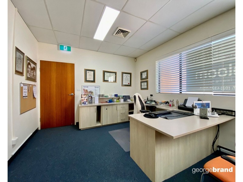 2/133 Erina Street East, Gosford NSW 2250
