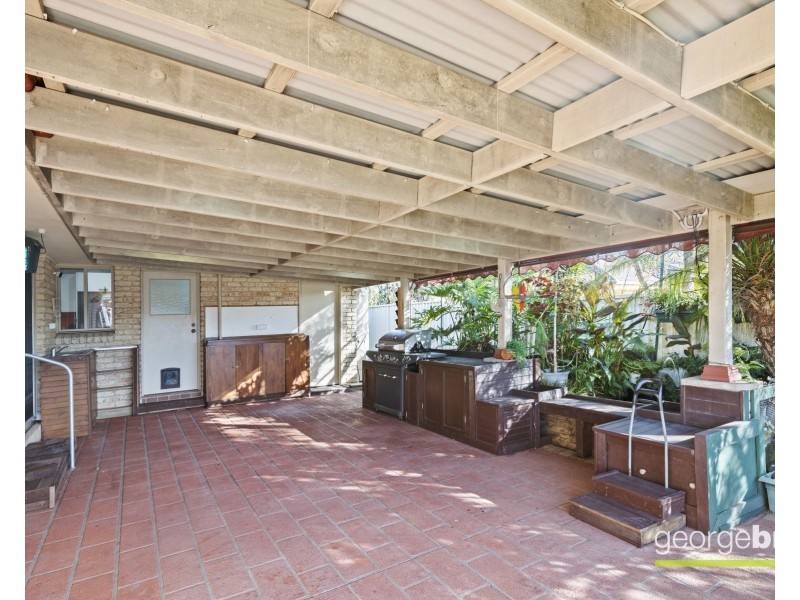 17 Brittany Crescent, Kariong NSW 2250