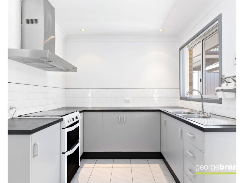 1/9 Truscott Avenue, Kariong NSW 2250