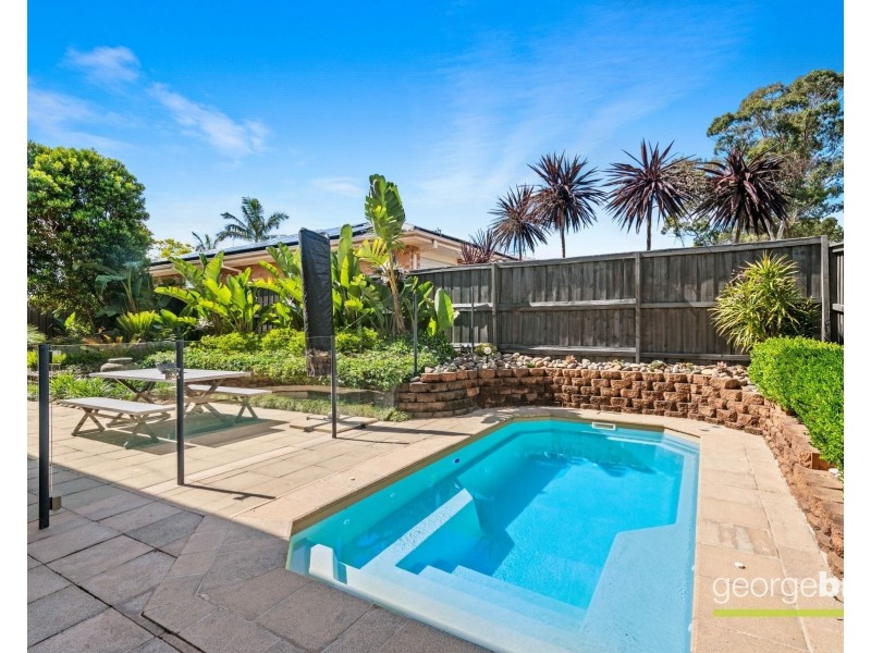 11 Carmel Crescent, Kariong NSW 2250