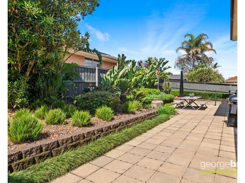 11 Carmel Crescent, Kariong NSW 2250