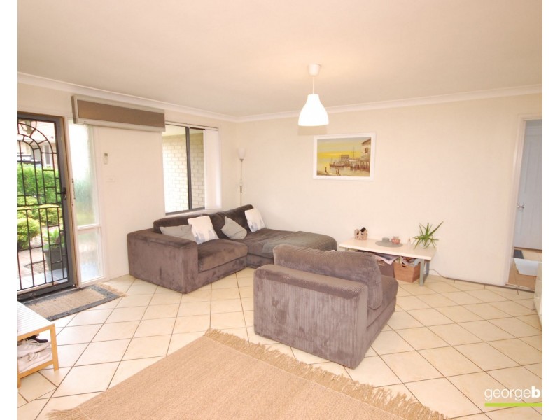 6/10 Arunta Avenue, Kariong NSW 2250