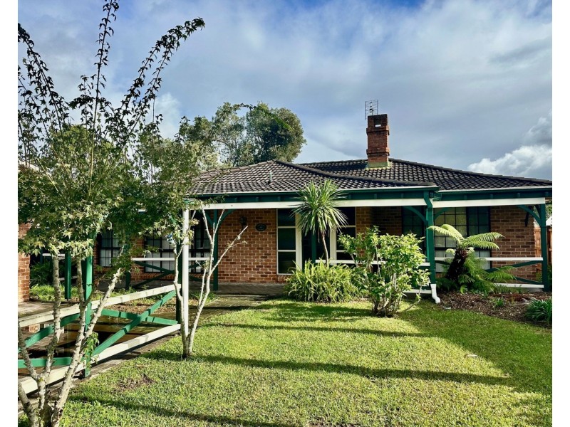17 Fox Close, Kariong NSW 2250