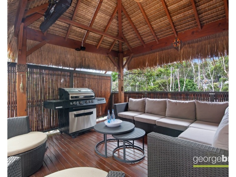 15 Solander Road, Avoca Beach NSW 2251