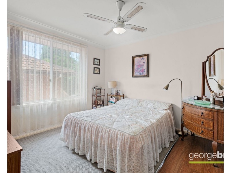 2/1 Rembrae Drive, Green Point NSW 2251