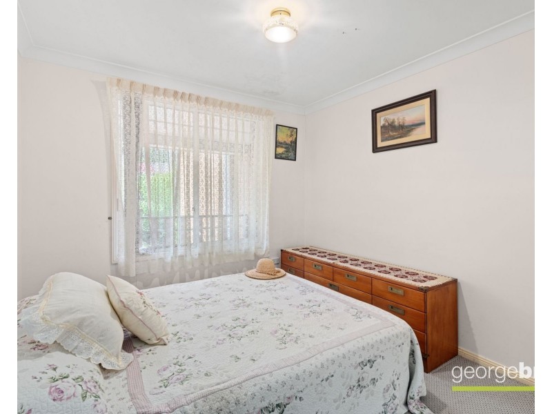 2/1 Rembrae Drive, Green Point NSW 2251