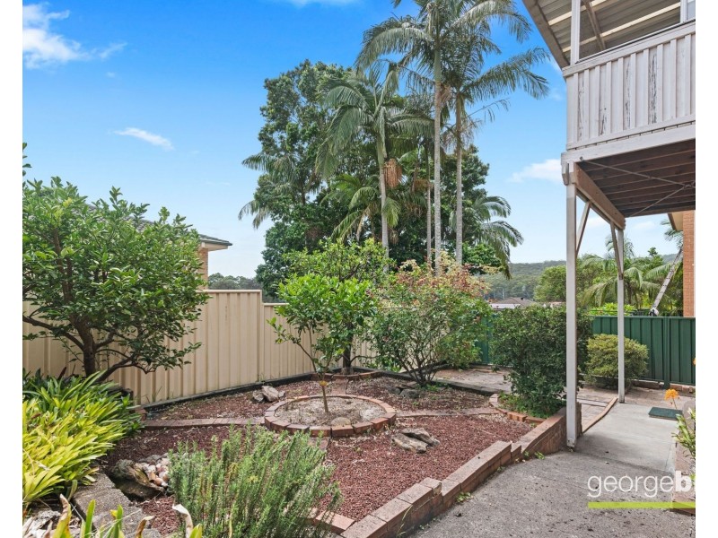 2/1 Rembrae Drive, Green Point NSW 2251