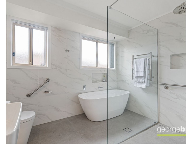 22 Nymboida Court, Blue Haven NSW 2262