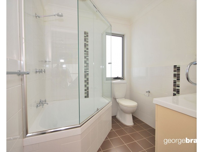 4/24 Pemell Street, Wyoming NSW 2250