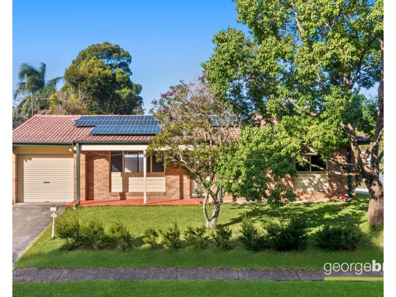 2/1 Truscott Avenue, Kariong NSW 2250