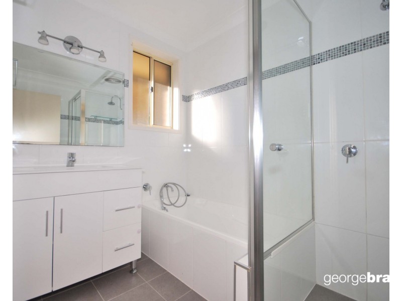 1/1 Truscott Avenue, Kariong NSW 2250