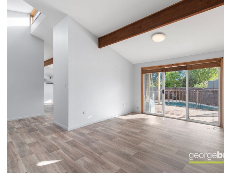 8 Carolyn Close, Kariong NSW 2250