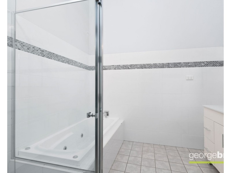 8 Carolyn Close, Kariong NSW 2250