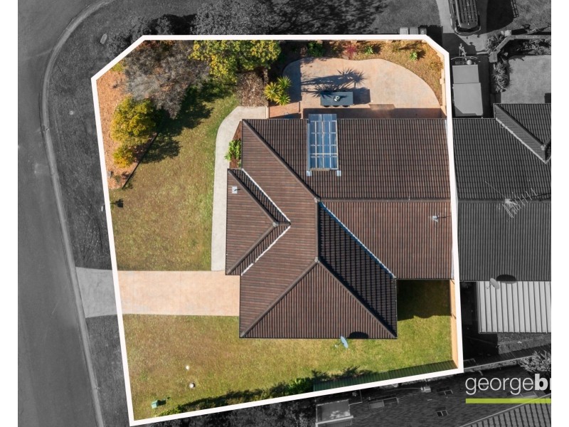 42 Risdon Crescent, Kariong NSW 2250