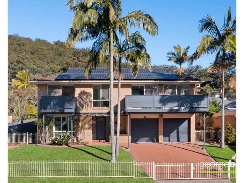 10 & 10a Koolang Road, Green Point NSW 2251