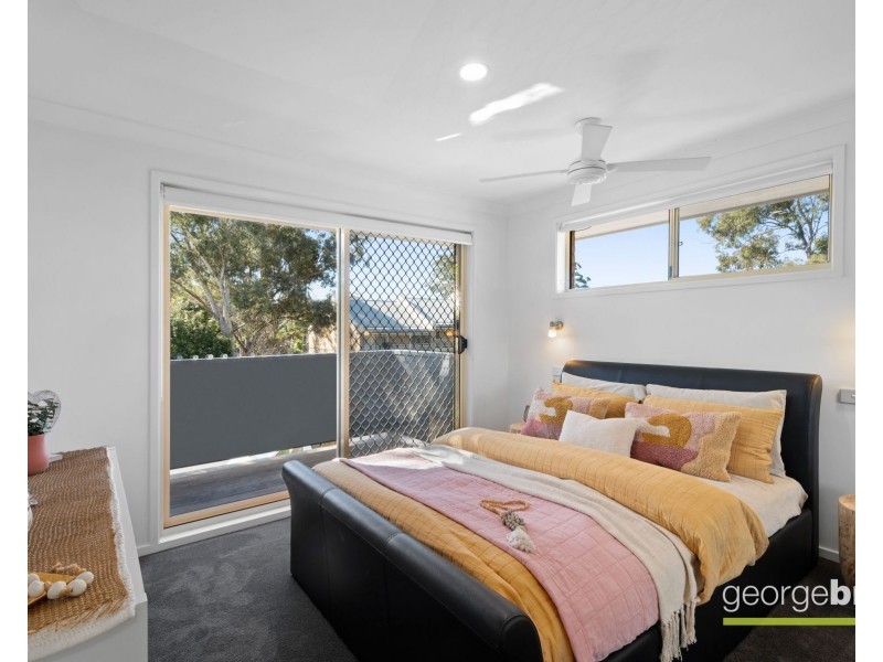 10 & 10a Koolang Road, Green Point NSW 2251