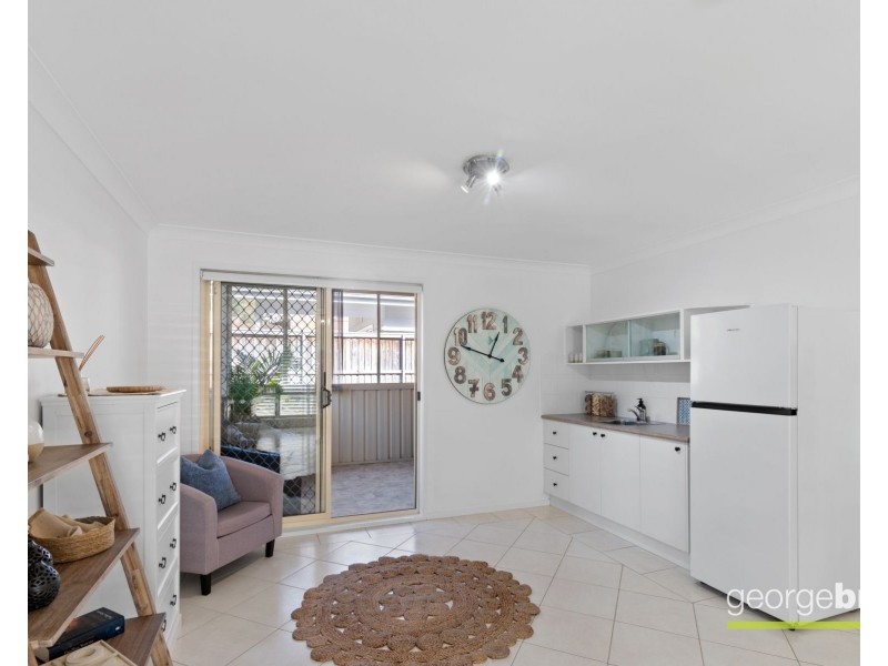 10 & 10a Koolang Road, Green Point NSW 2251