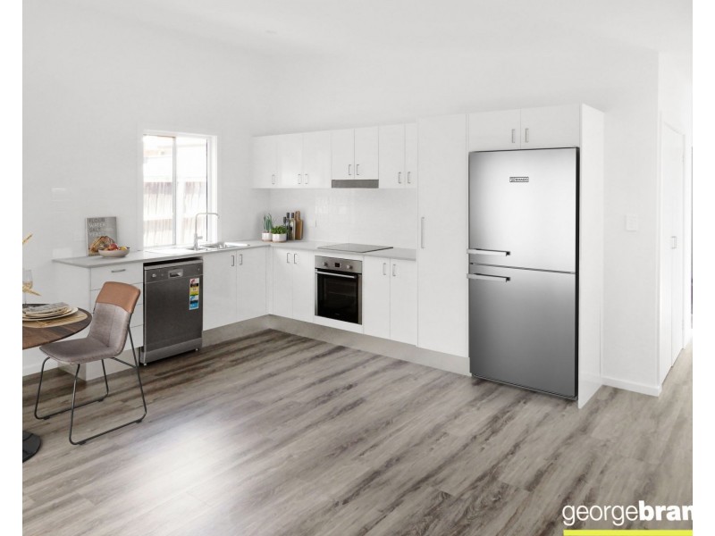 10 & 10a Koolang Road, Green Point NSW 2251