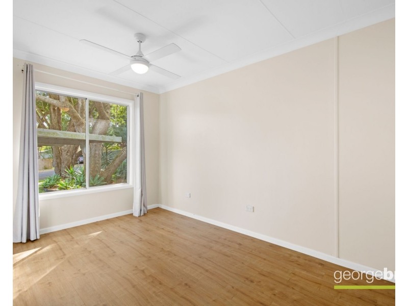 4 Cristina Avenue, Niagara Park NSW 2250