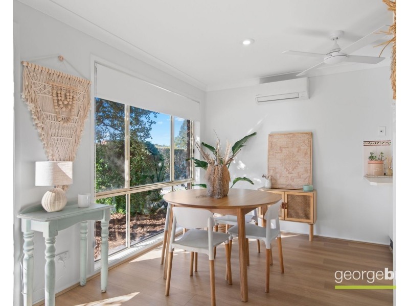2/27 Milyerra Road, Kariong NSW 2250