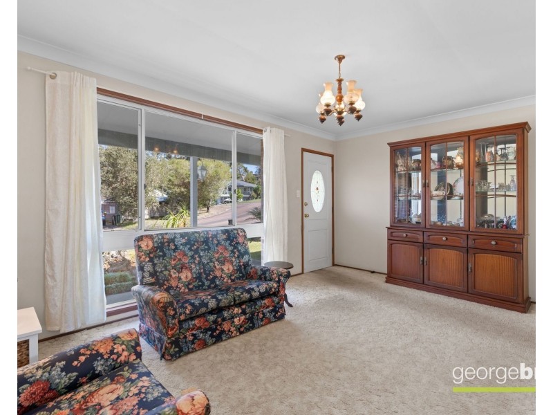 9 Jarrah Drive, Kariong NSW 2250
