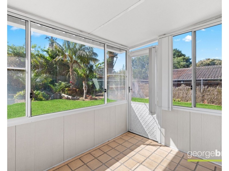 9 Jarrah Drive, Kariong NSW 2250
