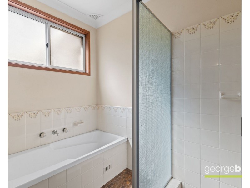 9 Jarrah Drive, Kariong NSW 2250