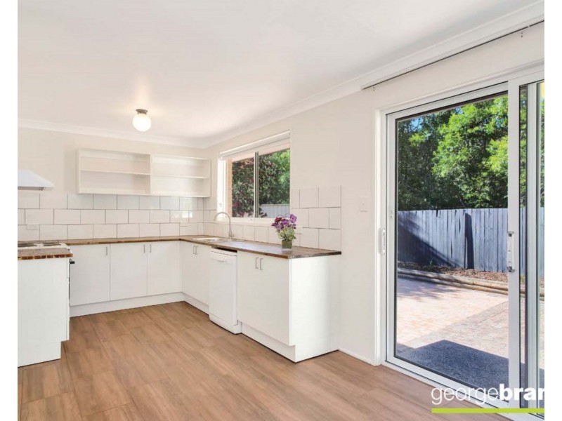 10 Benkari Avenue, Kariong NSW 2250