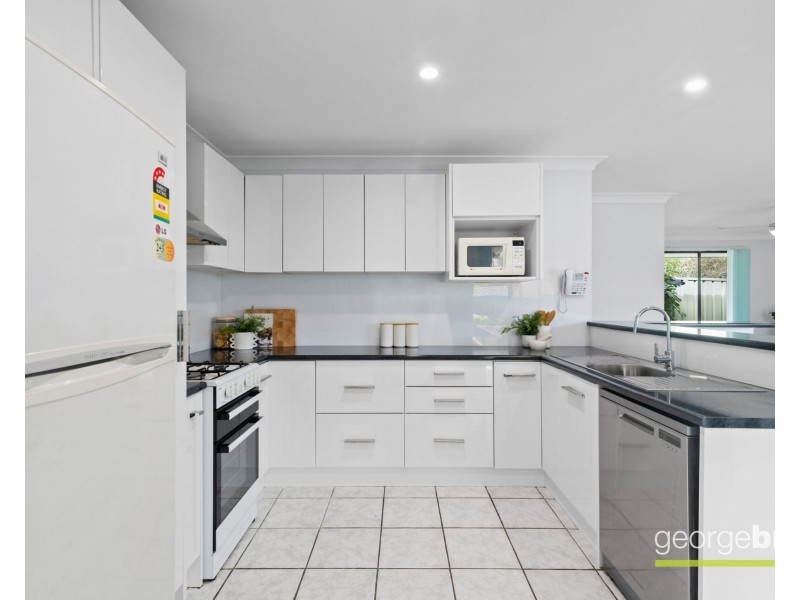 10 Portelli Avenue, Kariong NSW 2250