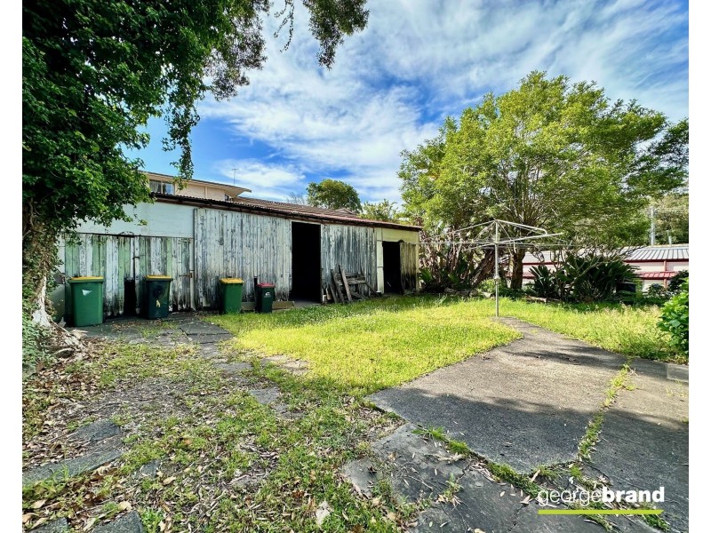 1 Moore Street, West Gosford NSW 2250