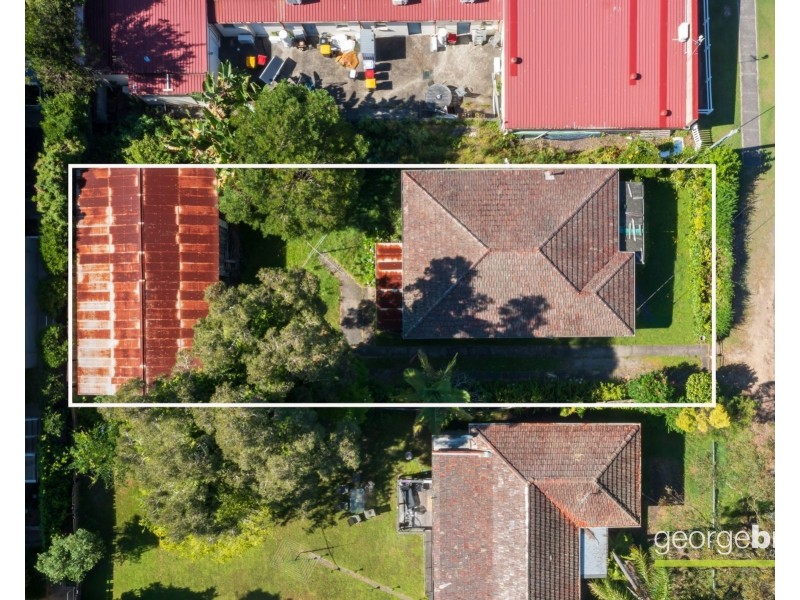 1 Moore Street, West Gosford NSW 2250