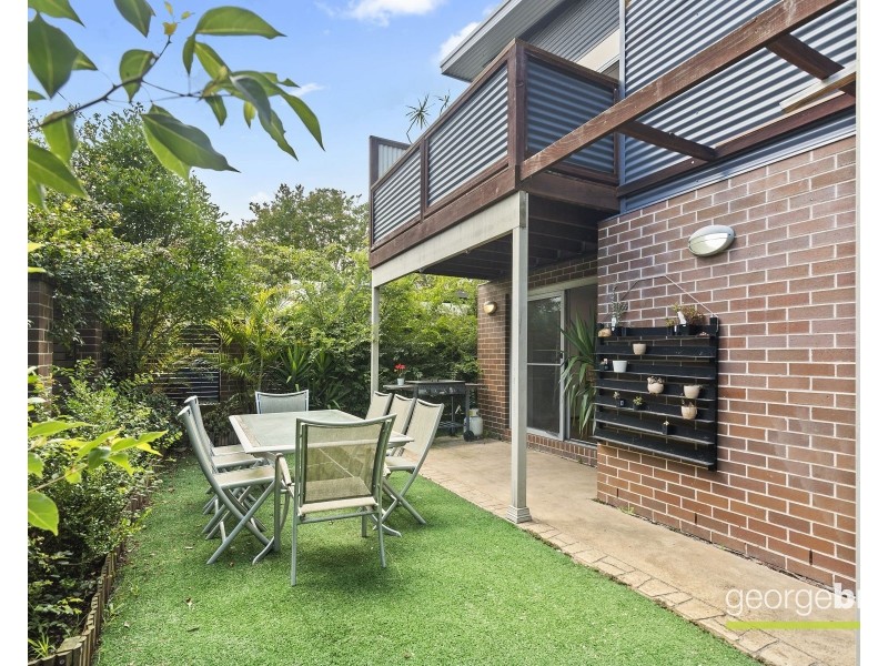 1/24 Pemell Street, Wyoming NSW 2250