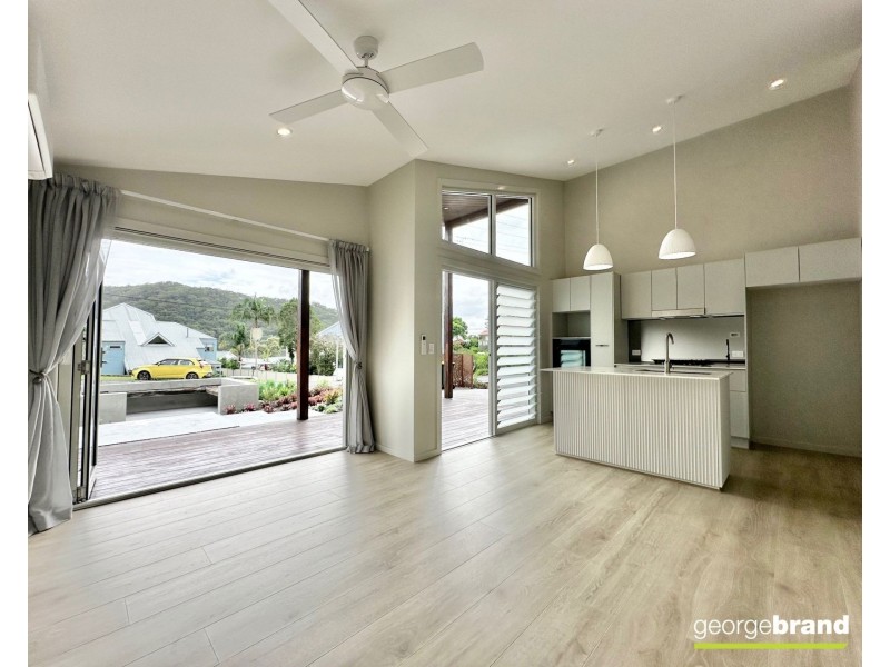 1/54 Taylor Street, Woy Woy Bay NSW 2256