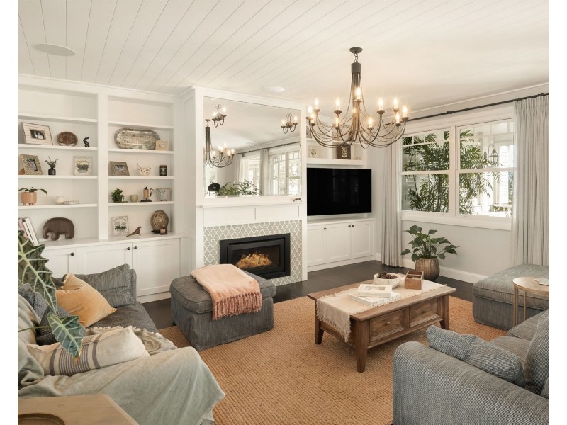 263 Avoca Drive, Green Point NSW 2251