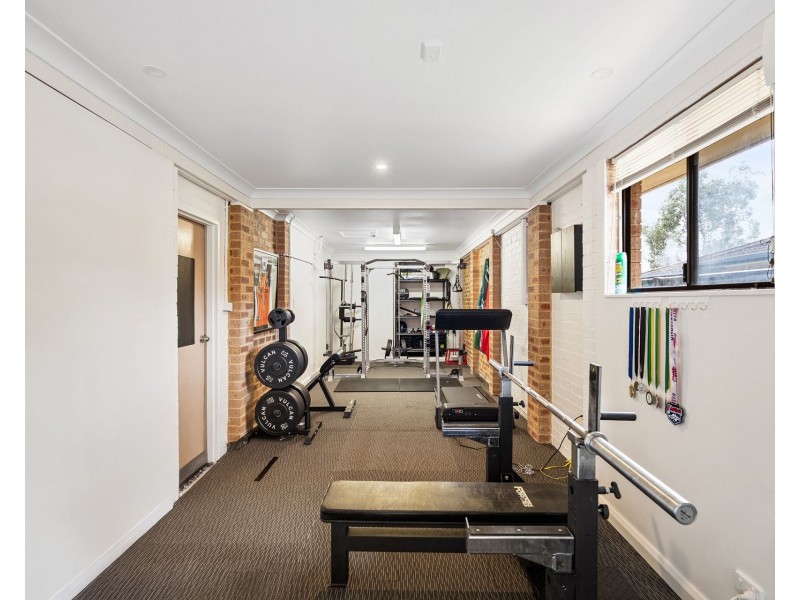 4 Jeniwa Close, Kariong NSW 2250