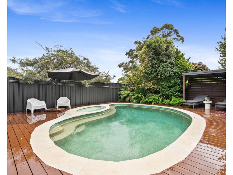 4 Jeniwa Close, Kariong NSW 2250