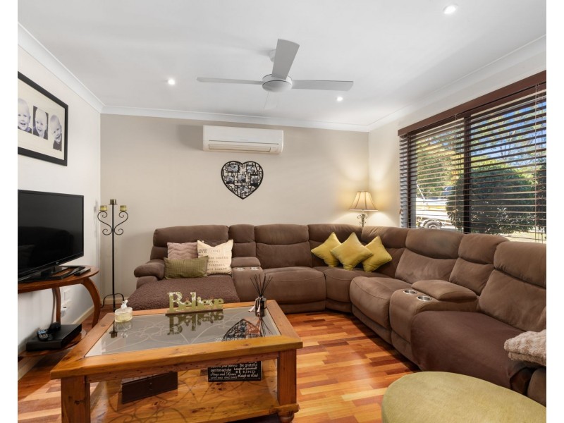 21 Truscott Avenue, Kariong NSW 2250