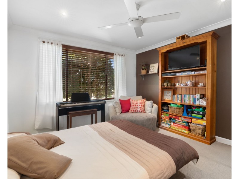 21 Truscott Avenue, Kariong NSW 2250