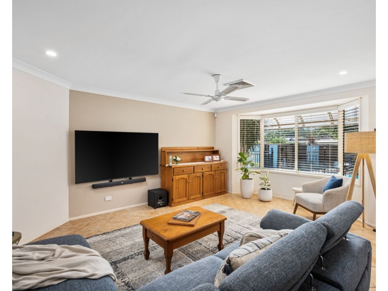16 Bunderra Place, Kariong NSW 2250