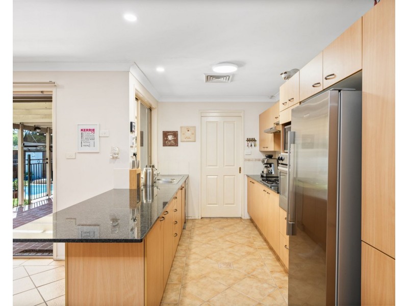 16 Bunderra Place, Kariong NSW 2250