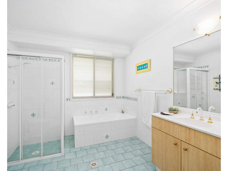 16 Bunderra Place, Kariong NSW 2250