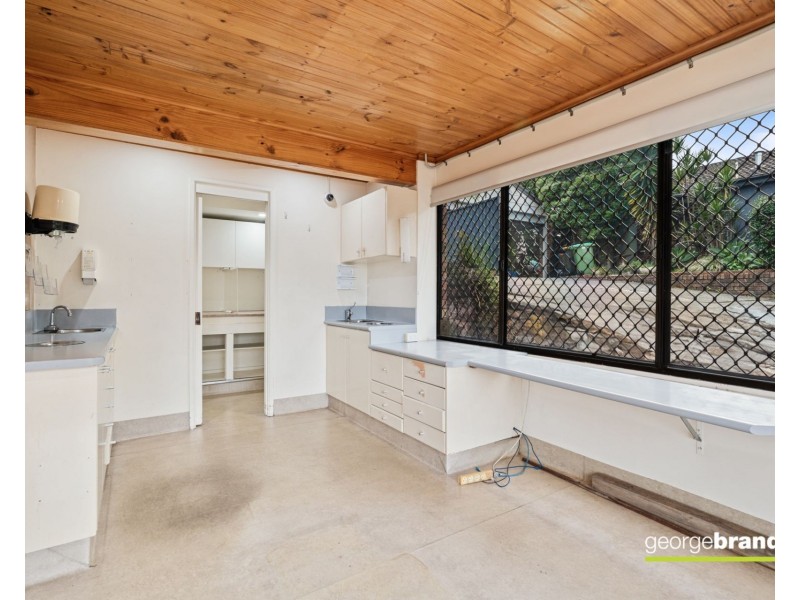 1 Oberton Street, Kincumber NSW 2251