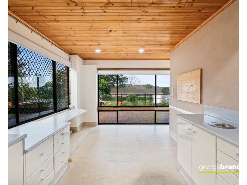 1 Oberton Street, Kincumber NSW 2251