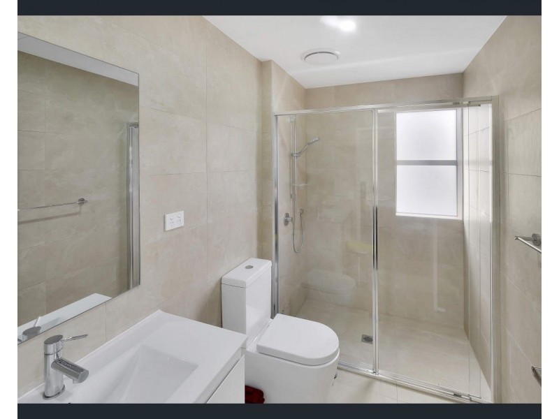 18/75-77 Faunce Street West, Gosford NSW 2250