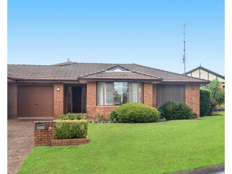 2/20 Hempstalk Crescent, Kariong NSW 2250
