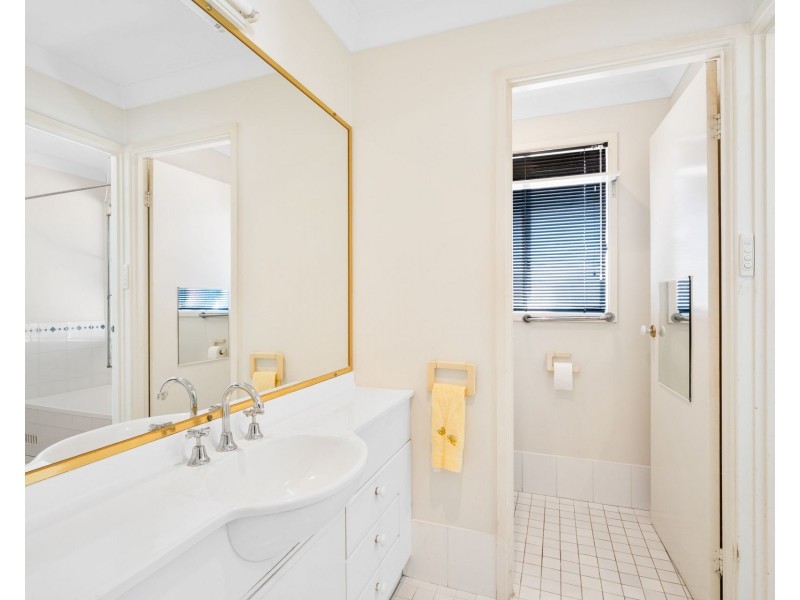 11 Lowe Place, Kariong NSW 2250